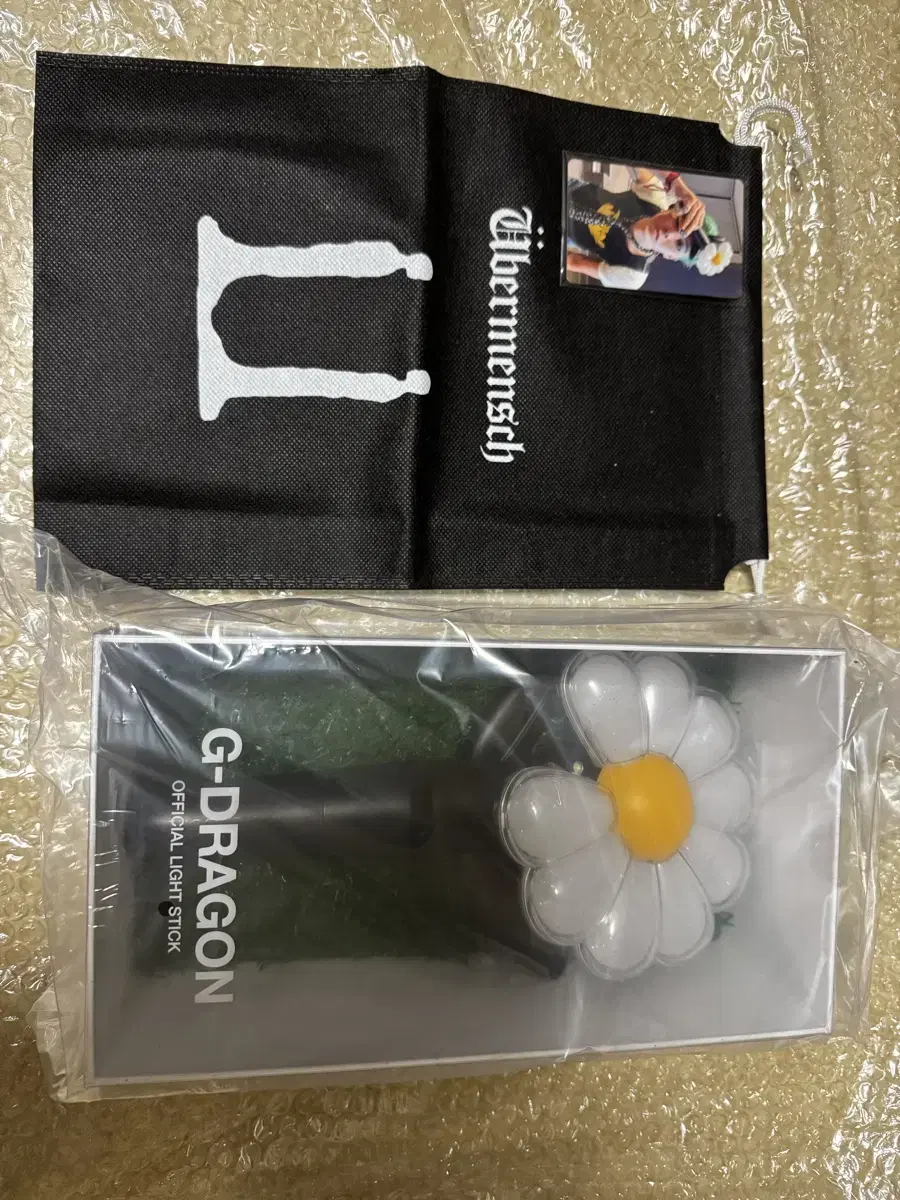 G-dragon cradle lightstick on Bunjang Global Site.